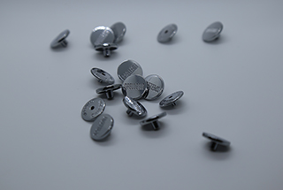 嘉興真空電鍍紐扣,嘉善真空電鍍紐扣的質(zhì)量高嗎？效果怎么樣